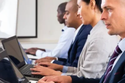International MBA en España: Costes, requisitos y perfiles admitidos